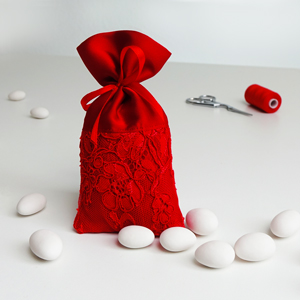 Tuto sachets de dragées et robe de mariée rouge Romy Stan Zak